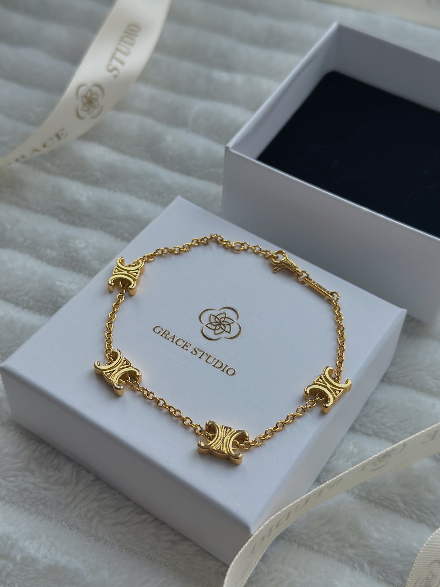 Celia anagram bracelet