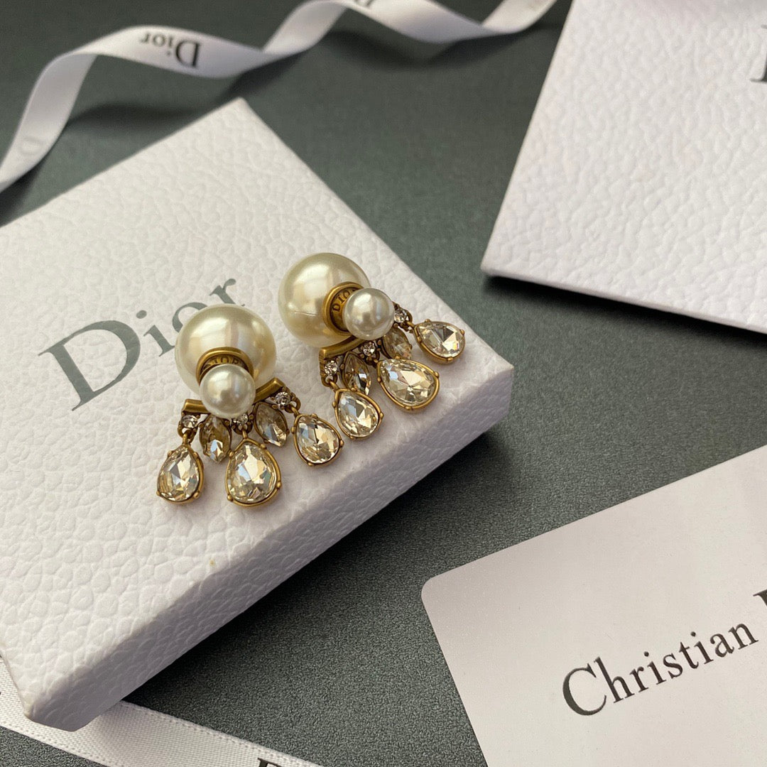 CD crystal Pearl earrings