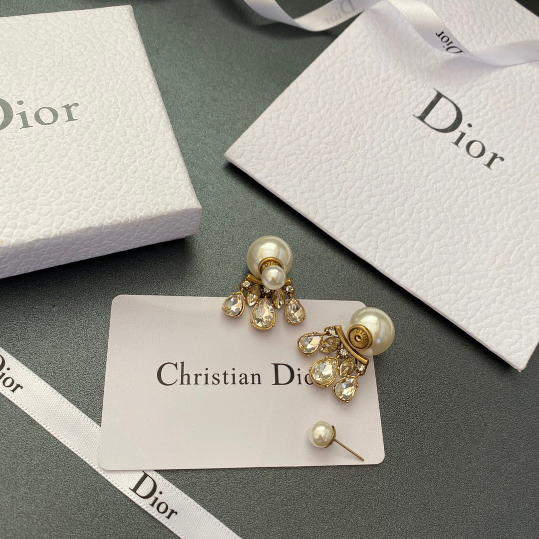 CD crystal Pearl earrings
