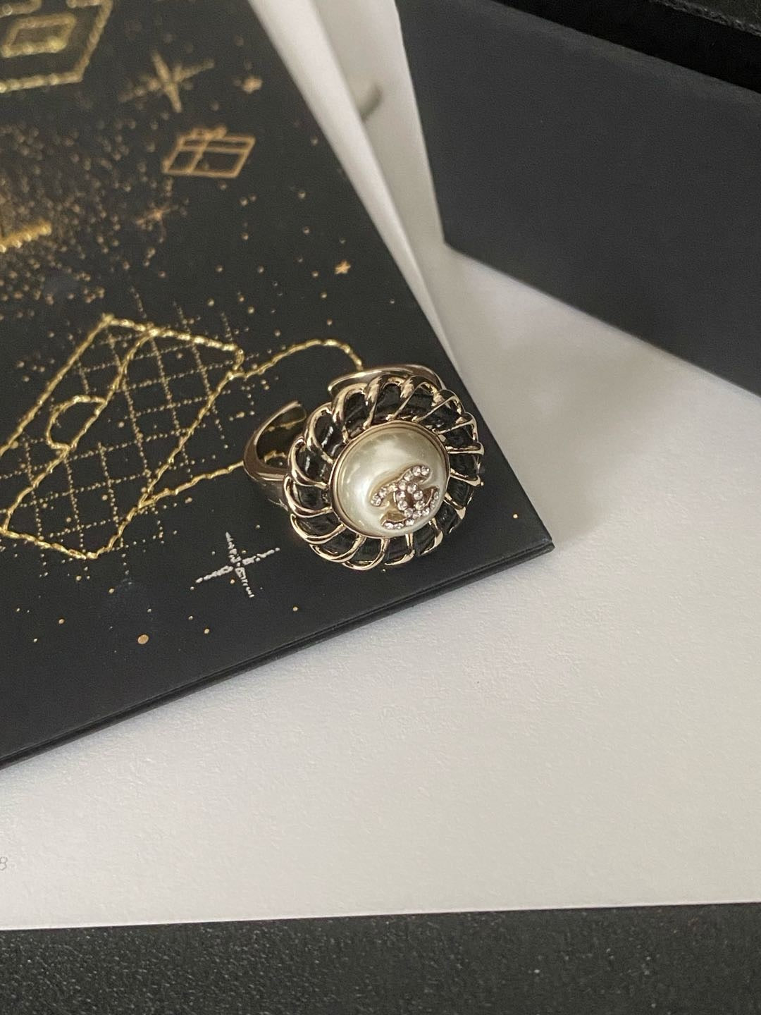 Daisy ring