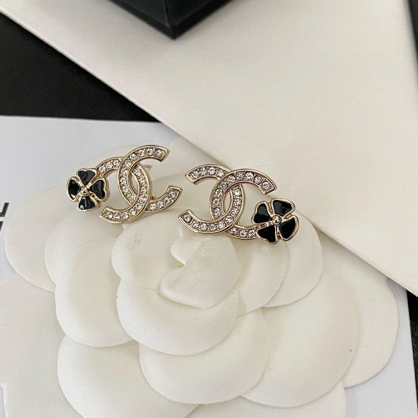 Cici clover earrings