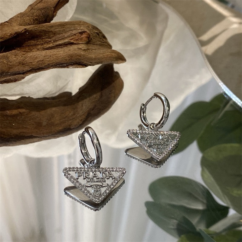 PD earring silver