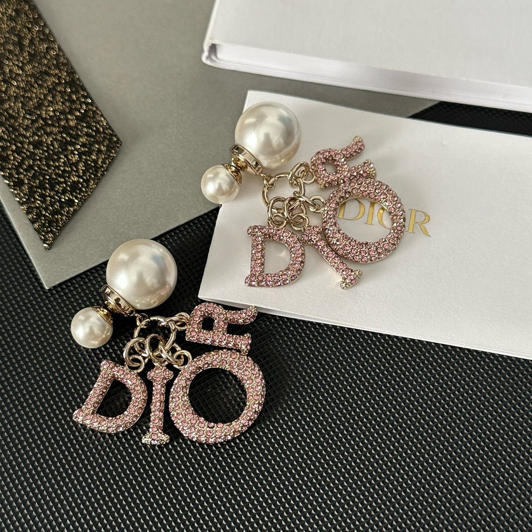 Cindy D pearl earrings