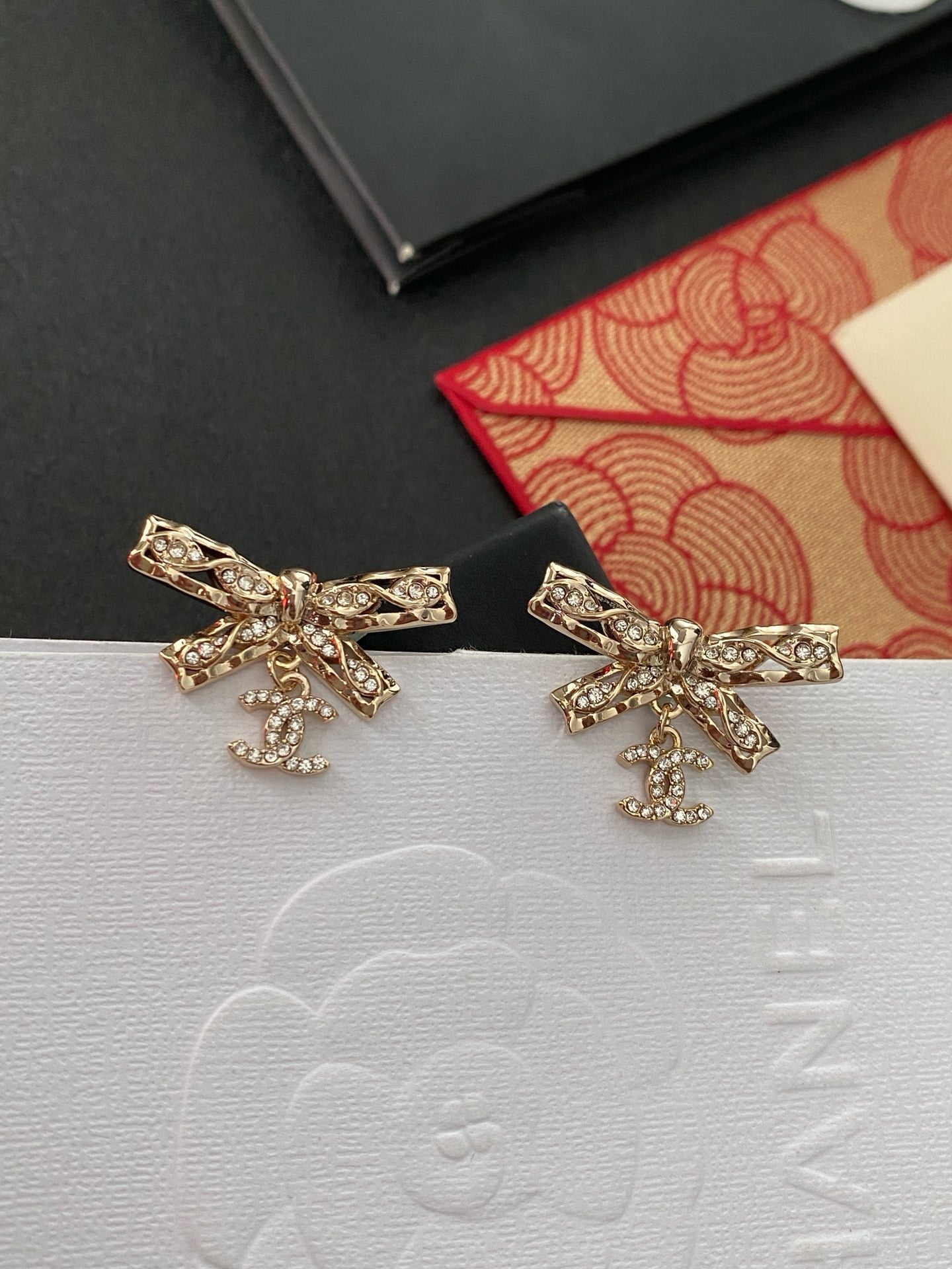 Sparkling Bow Earrings