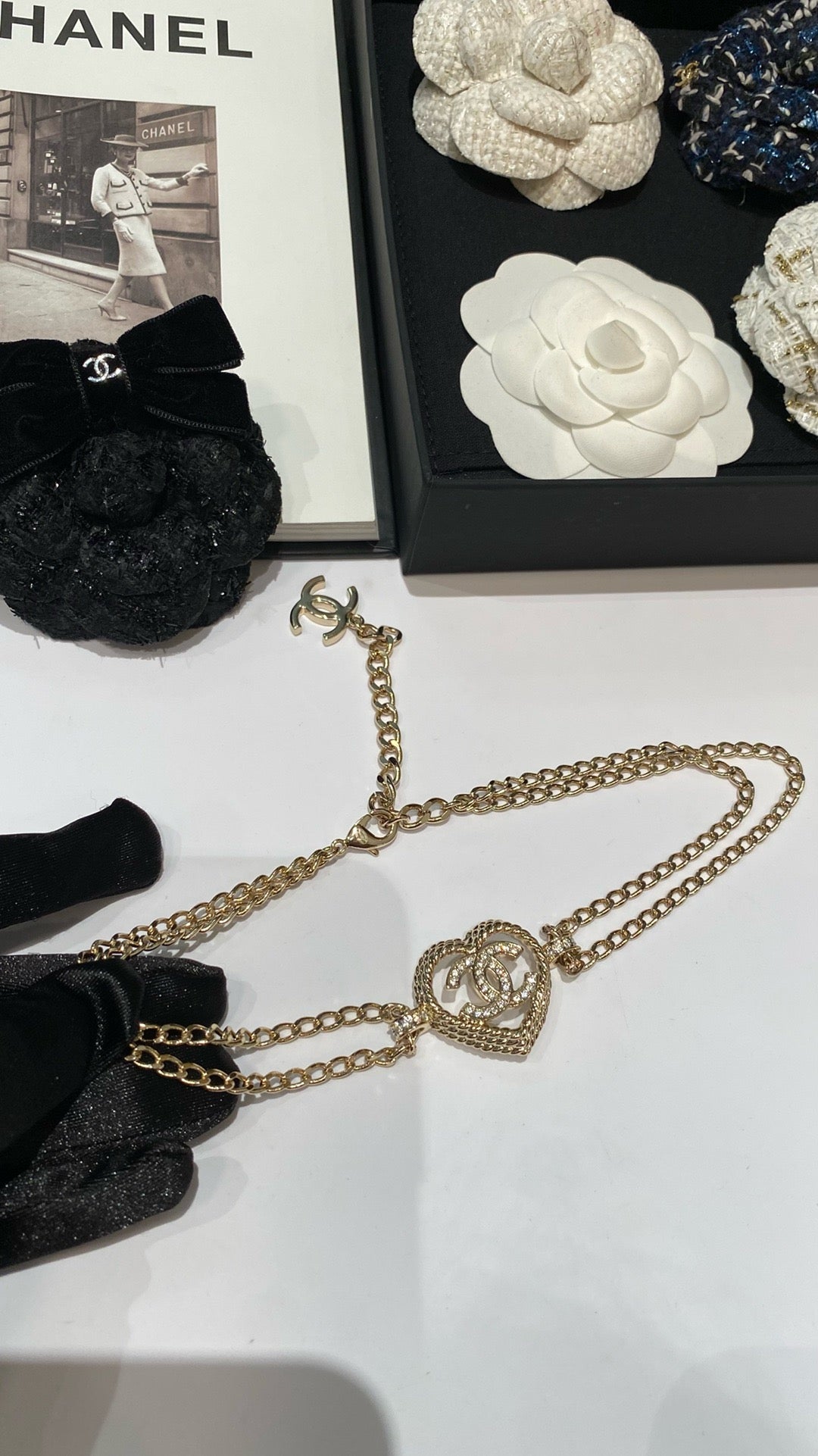 Coco amor necklace