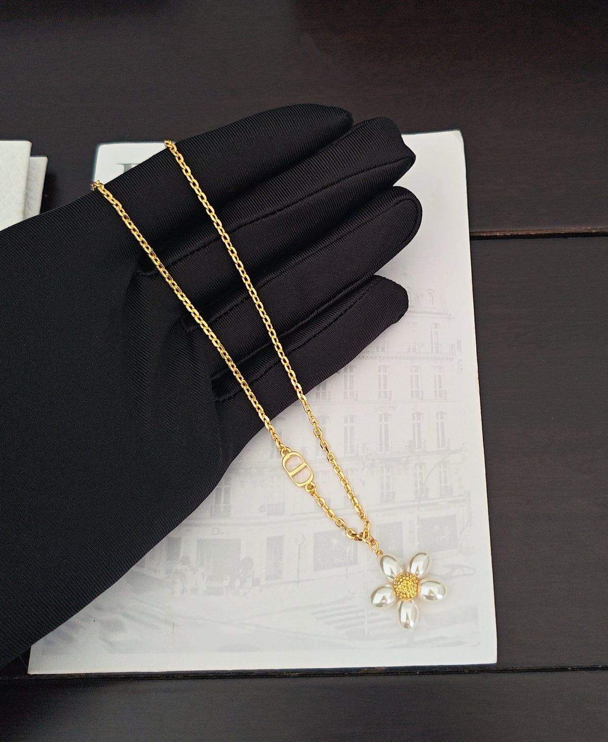 CD Golden Daisy Charm Necklace🌼