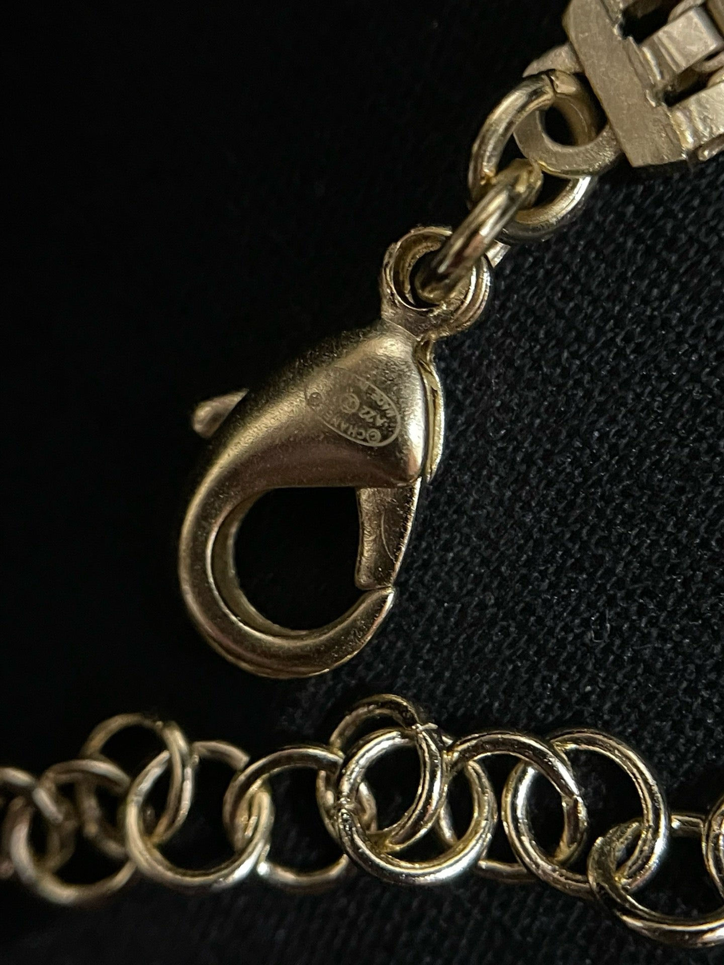 Coralie vintage necklace