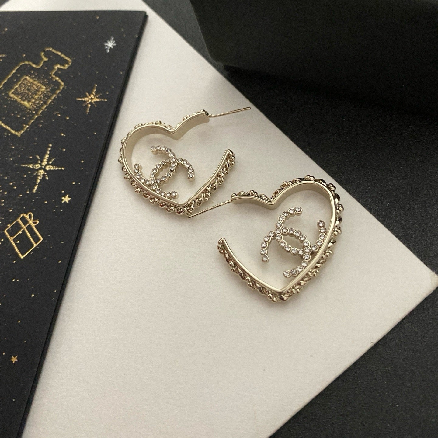 Cici love earrings