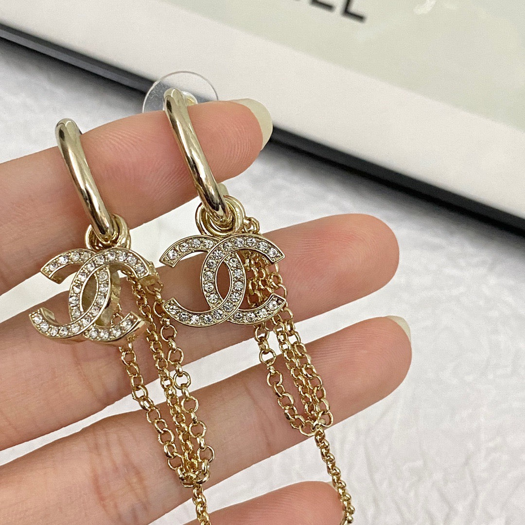 Pendientes CC brillantes