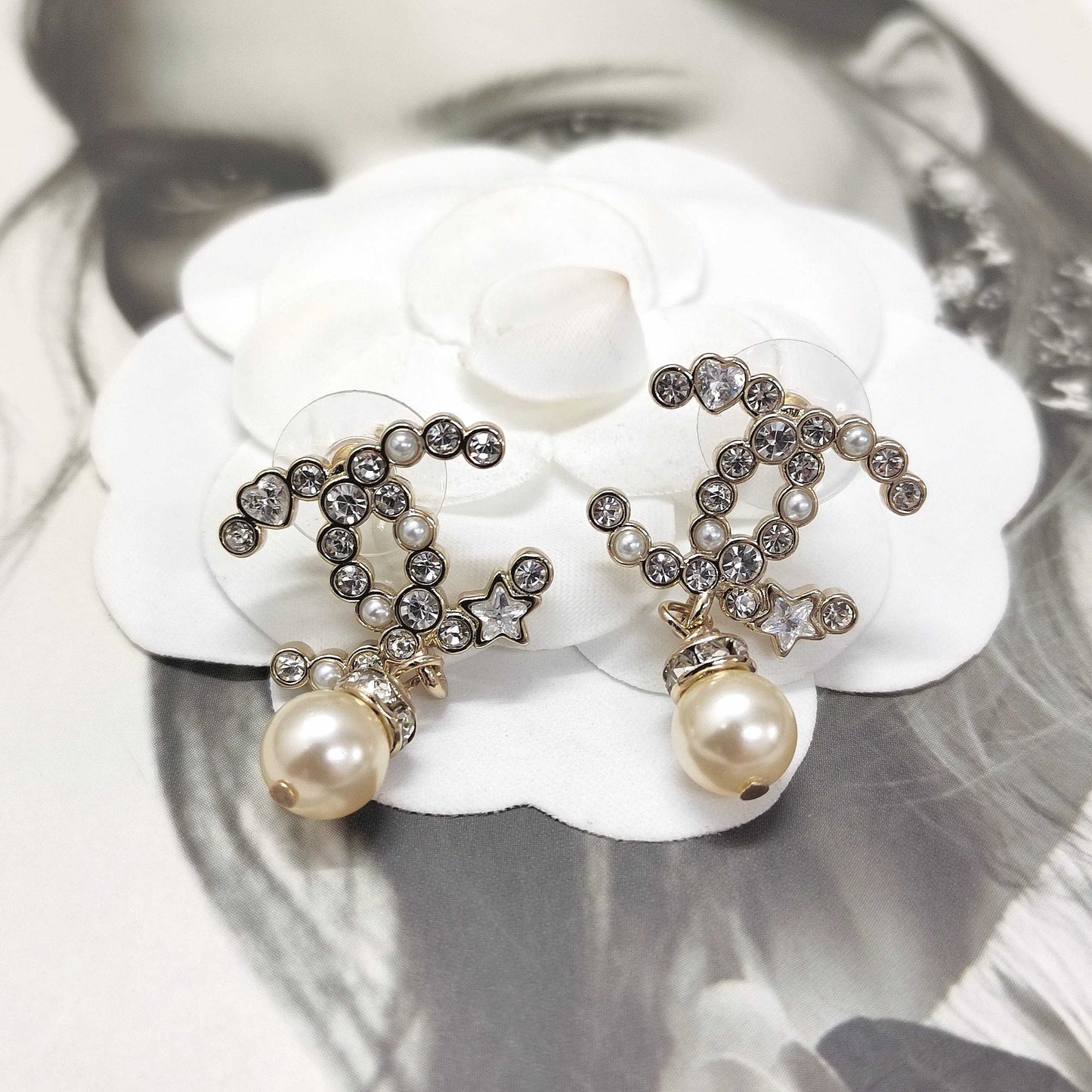 Carolina crystal pearl earrings