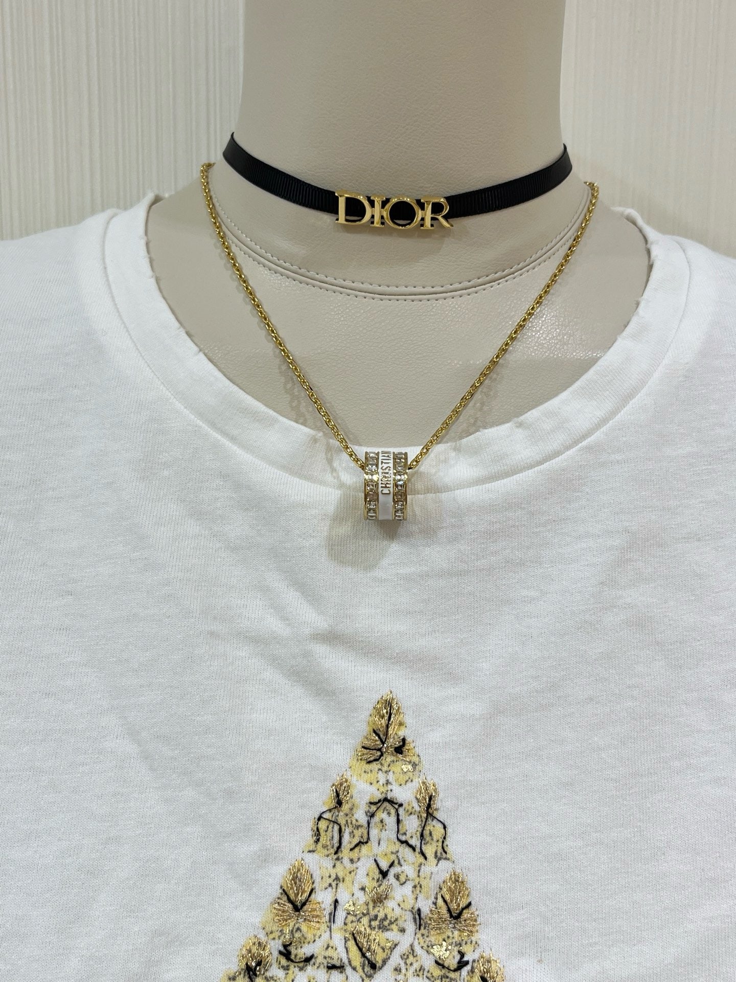 Cindy D Emblem necklace