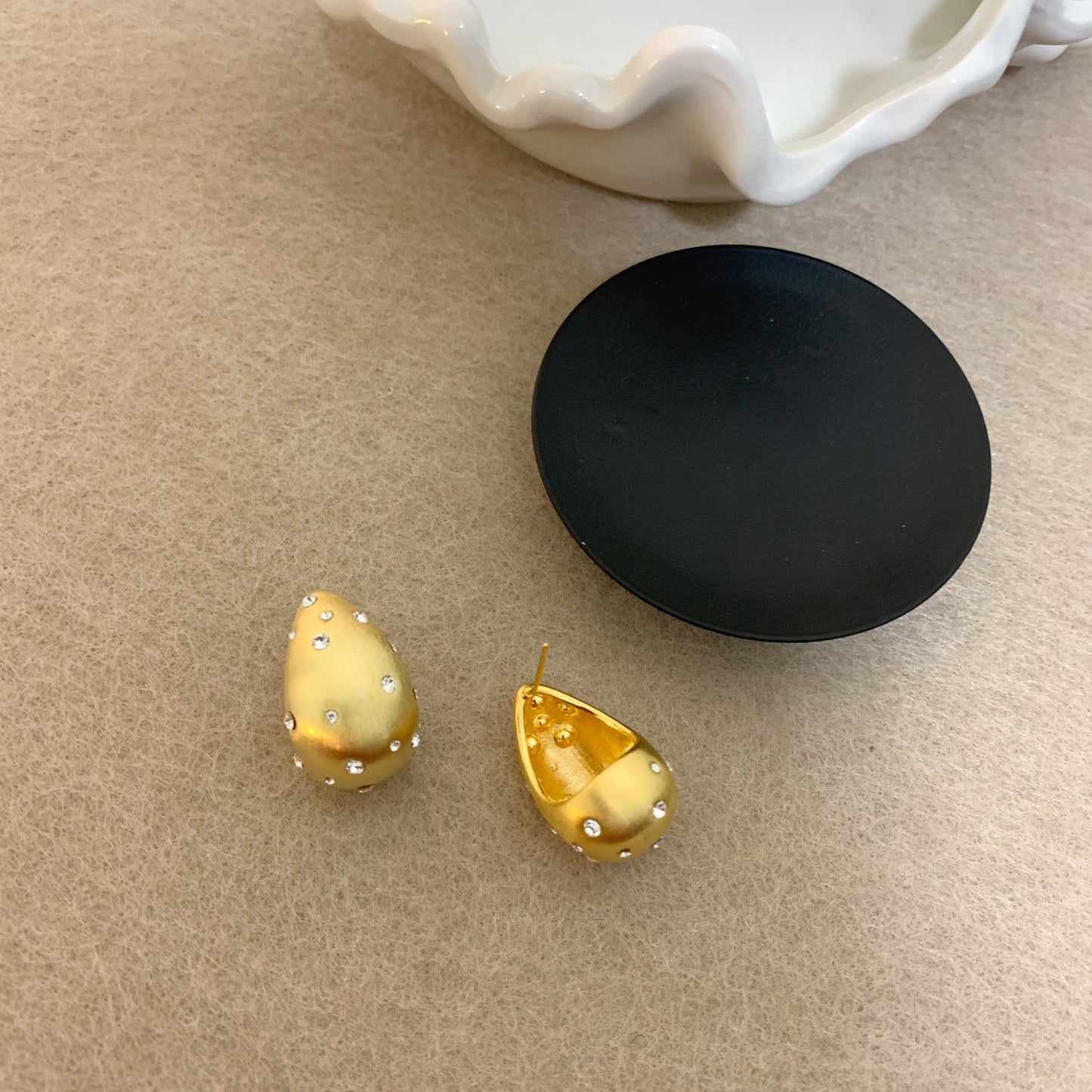 Pendientes de diamantes en forma de lágrima