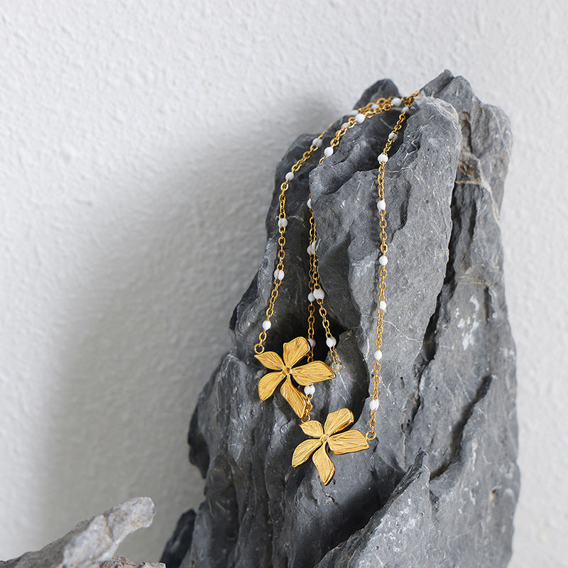Carolina flower earrings