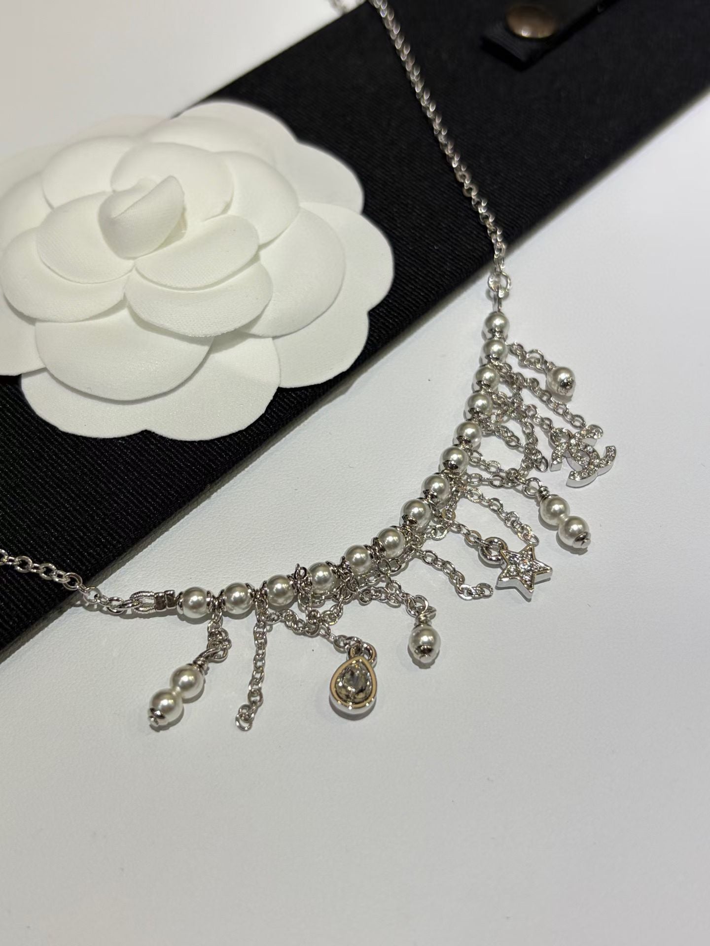 CC starlight layer necklace