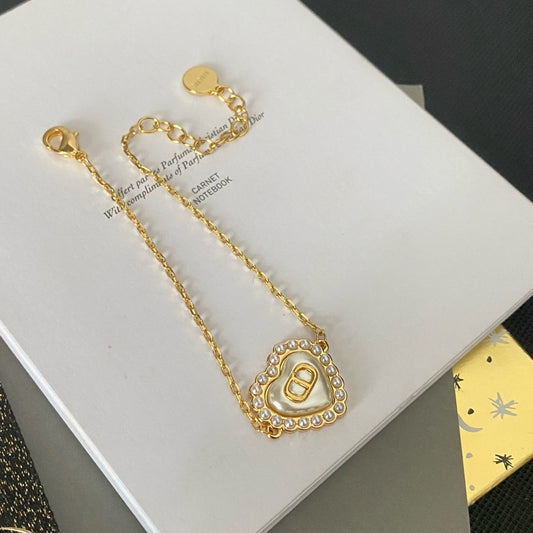 C&D Valentines heart bracelet
