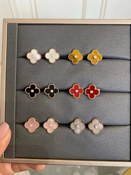 Clover earrings