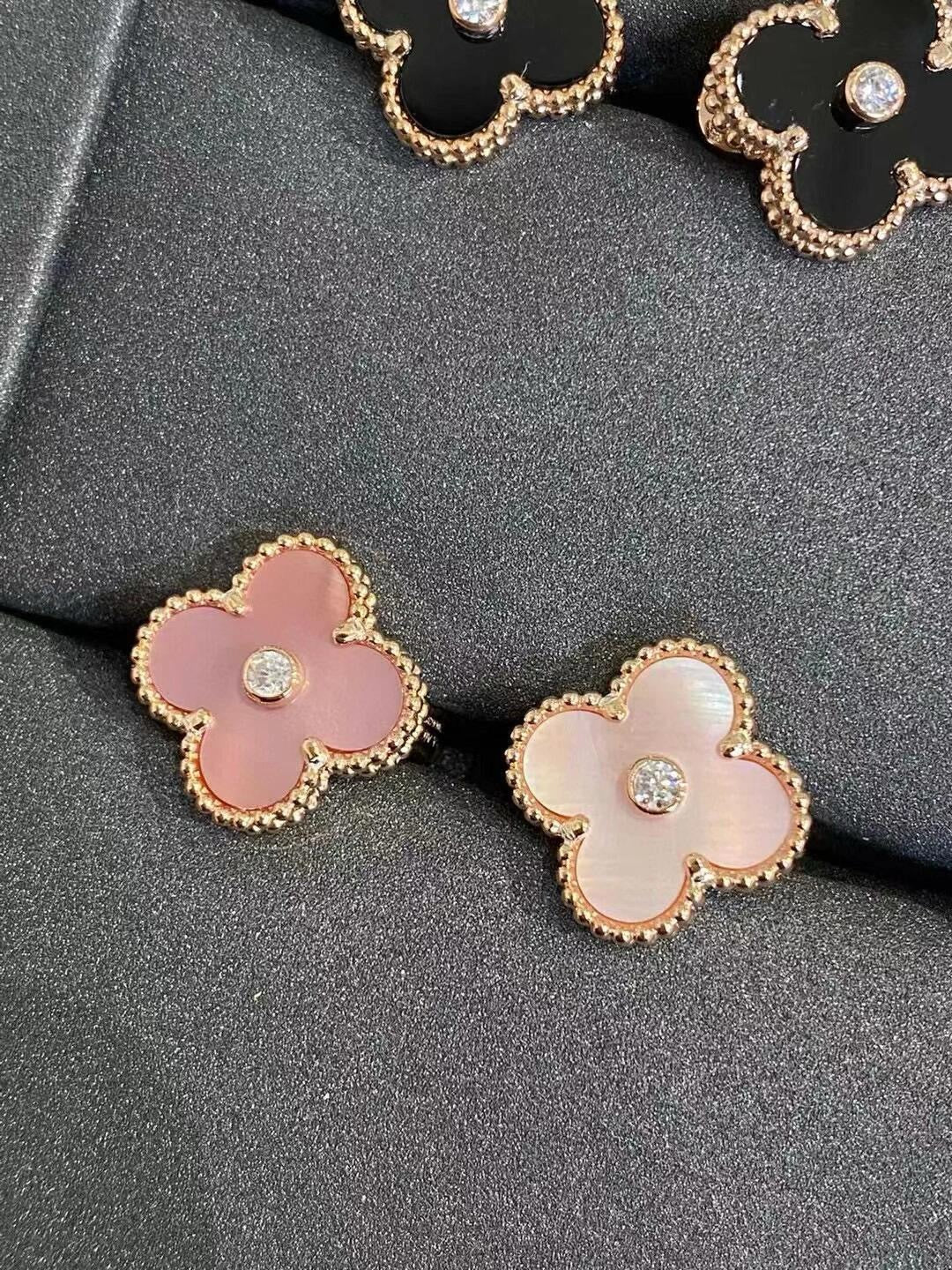 Clover earrings