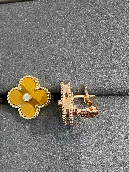 Clover earrings