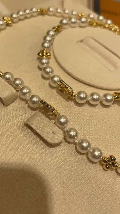 Luvi  pearl necklace