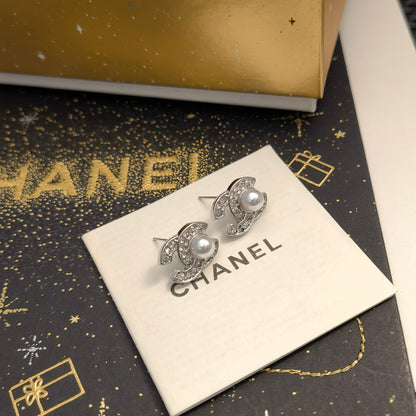 Cc peal zirconium earrings