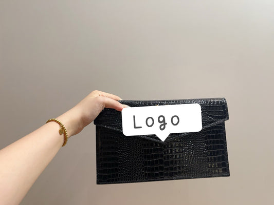 Y&L clutch bag