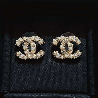 Cc mini crystal Earrings