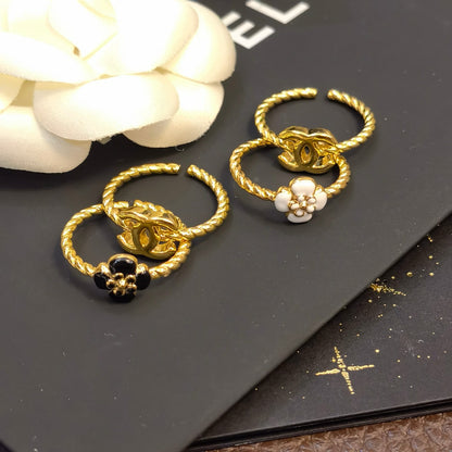 Camellia cc two-piece ring set