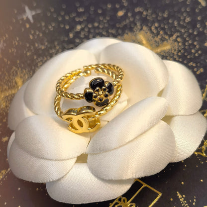 Camellia cc two-piece ring set