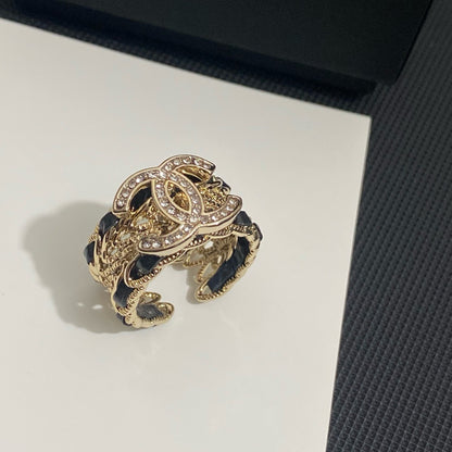 Cyana Crystal ring