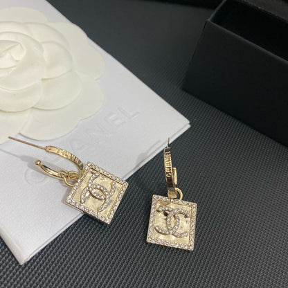 Chinne statement earrings