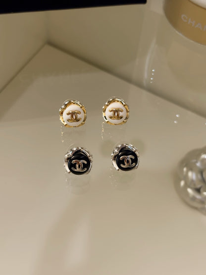 Cella button earrings