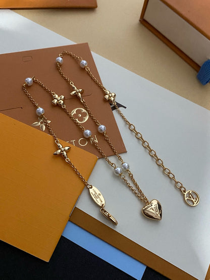 Luvi Golden heart  necklace