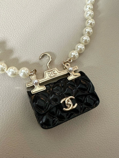 Cici handbag necklace