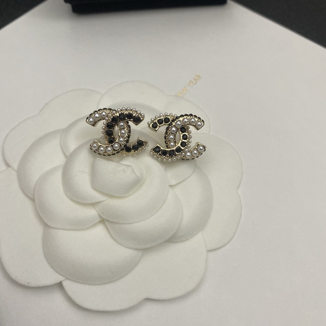 Clara earring