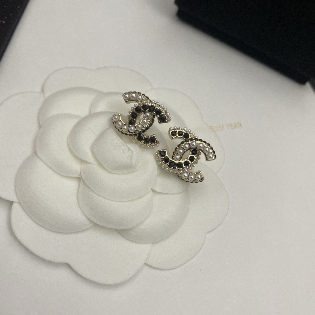 Clara earring