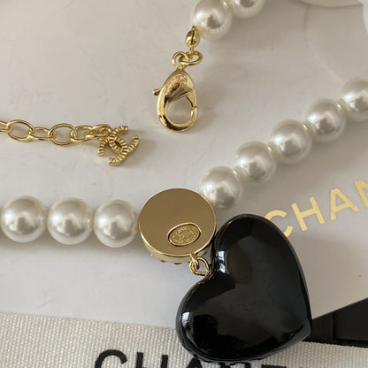 Cici regal pearl necklace
