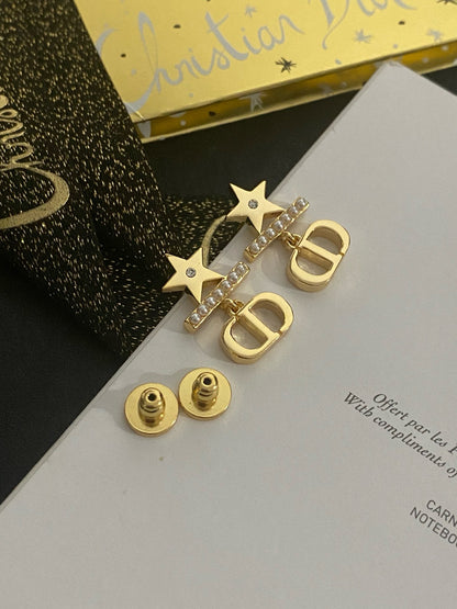 Deo star earrings