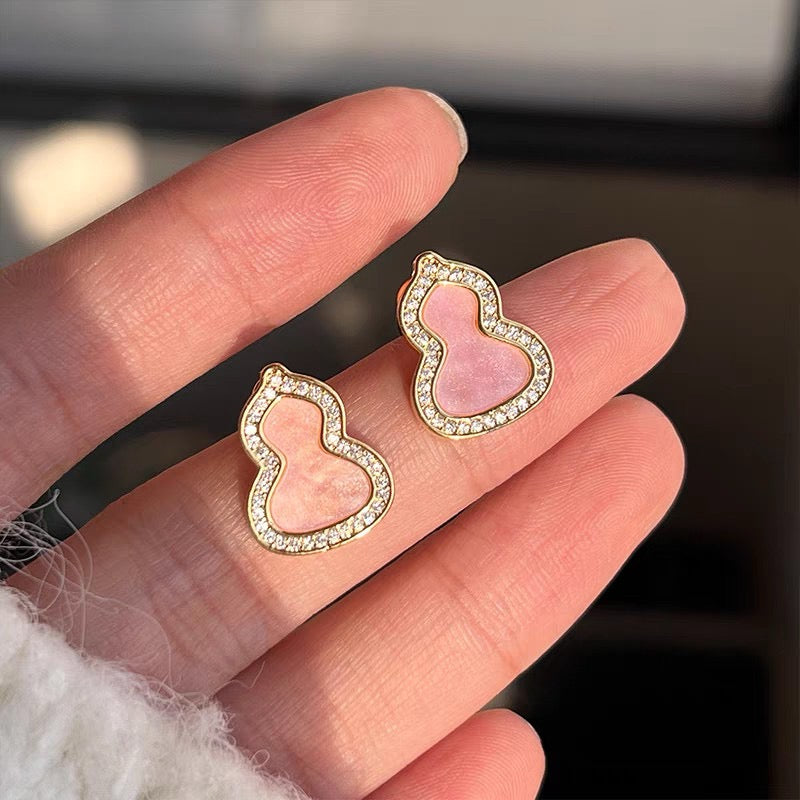 Gourd Delicate Earrings
