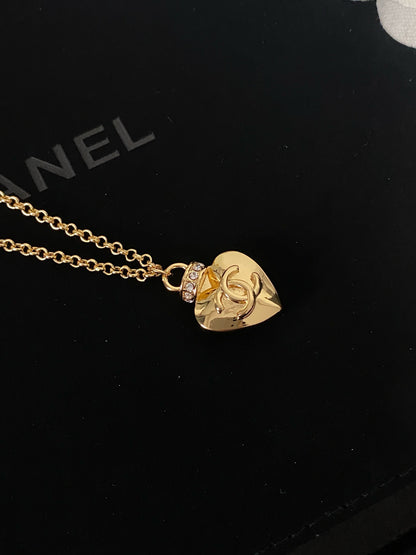 Cici Drama Heart Necklace