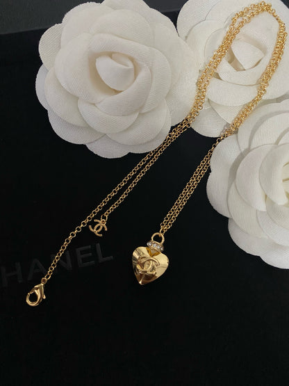 Cici Drama Heart Necklace