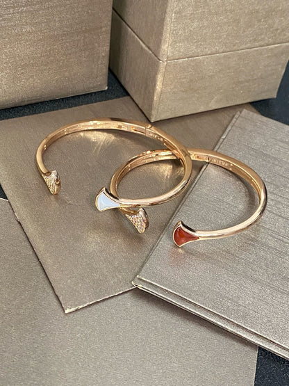 Boco Minimal Crystal Bracelet ✨