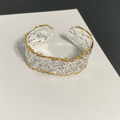 Sculpted Leaf Texture Cuff