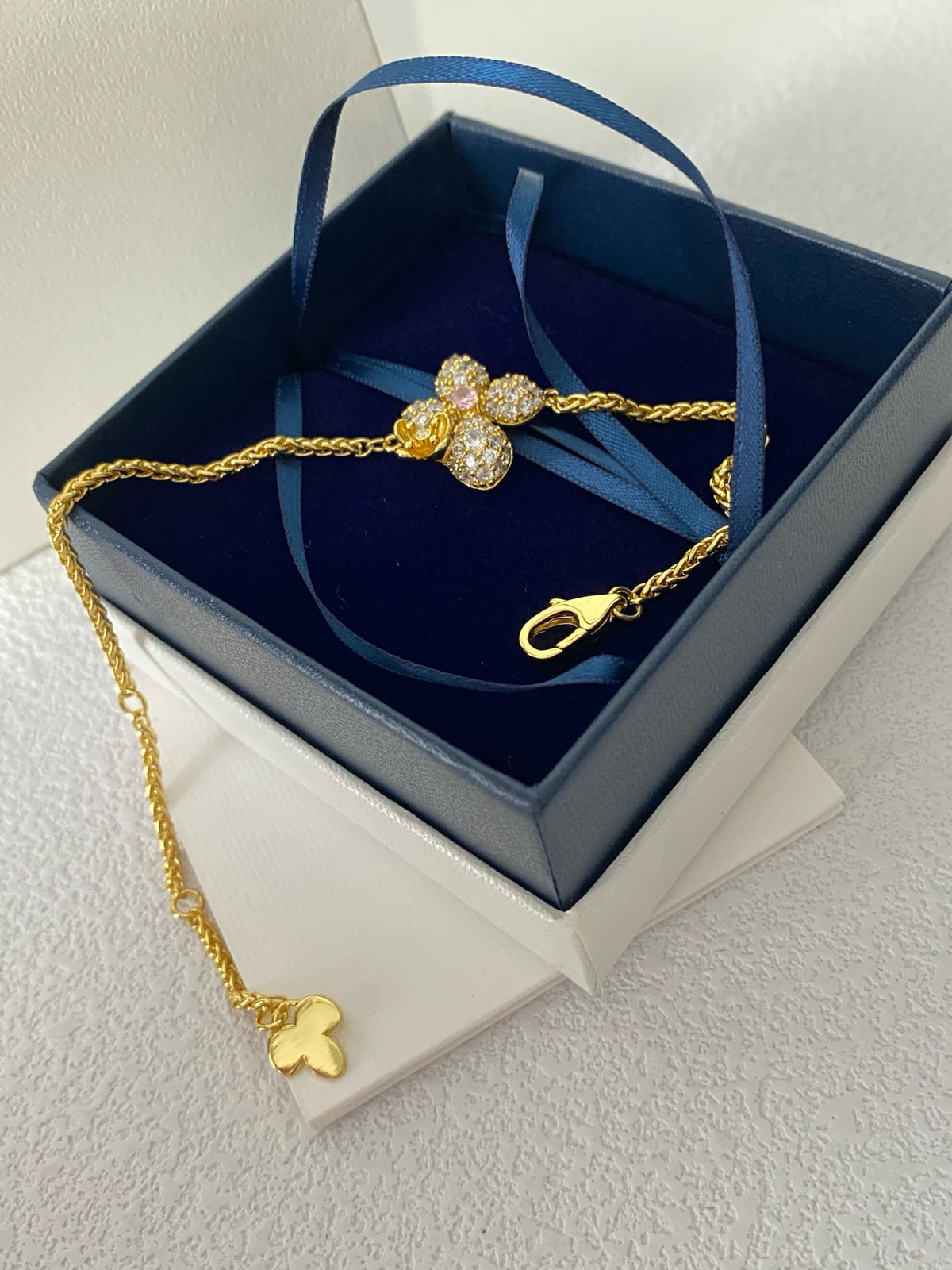 Blink Blink Clover Bracelet