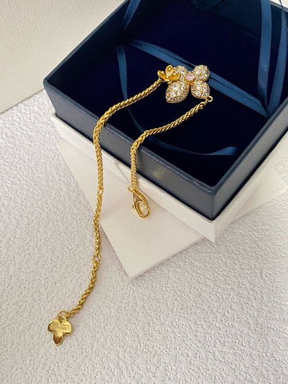 Blink Blink Clover Bracelet