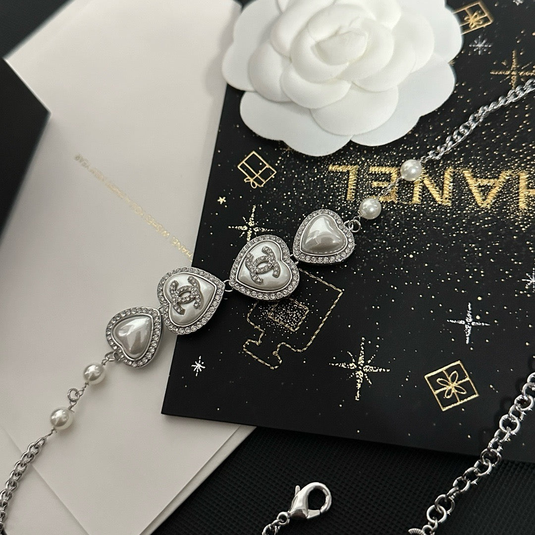 CC luv heart necklace