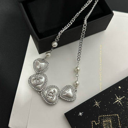 CC luv heart necklace