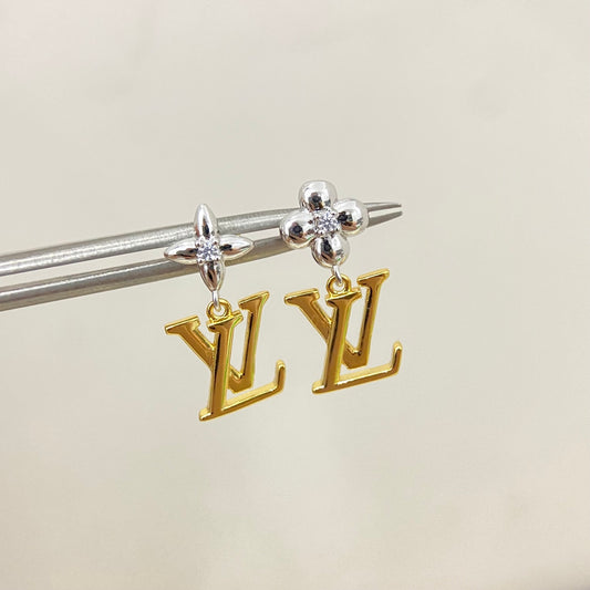 Luvan Cover Earrings