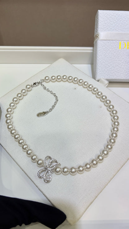 CD Pearl Bow Romance Necklace