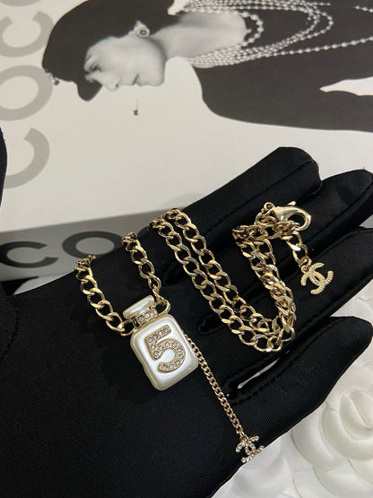 Cici N5 Perfume Box Jewelry Set