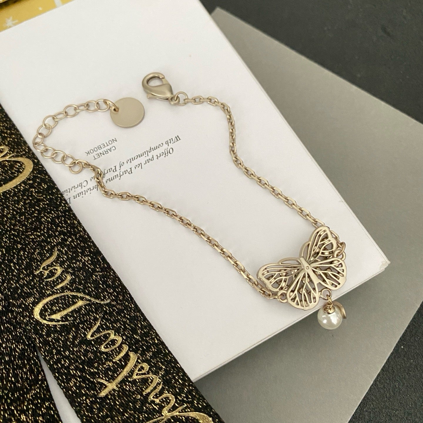 Dira butterfly bracelet